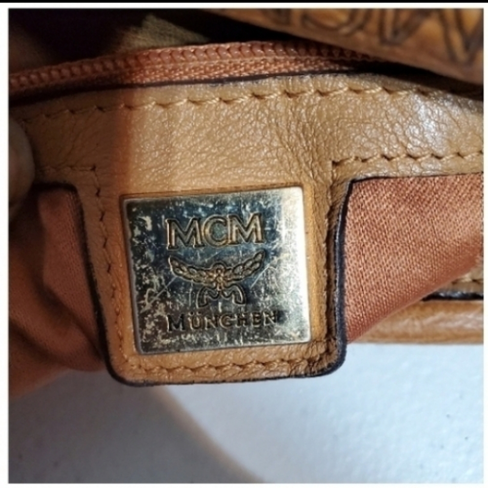 MCM COGNAC VISETOS kiara hobo bag - Picture 12 of 12